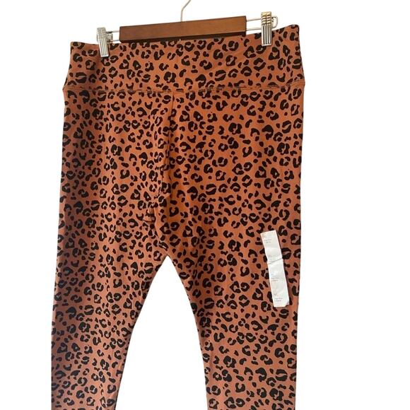 Wild Fable Women's XL Animal Print Wild Side Cheetah High-Rise Stretch Leggings - Picture 2 of 7